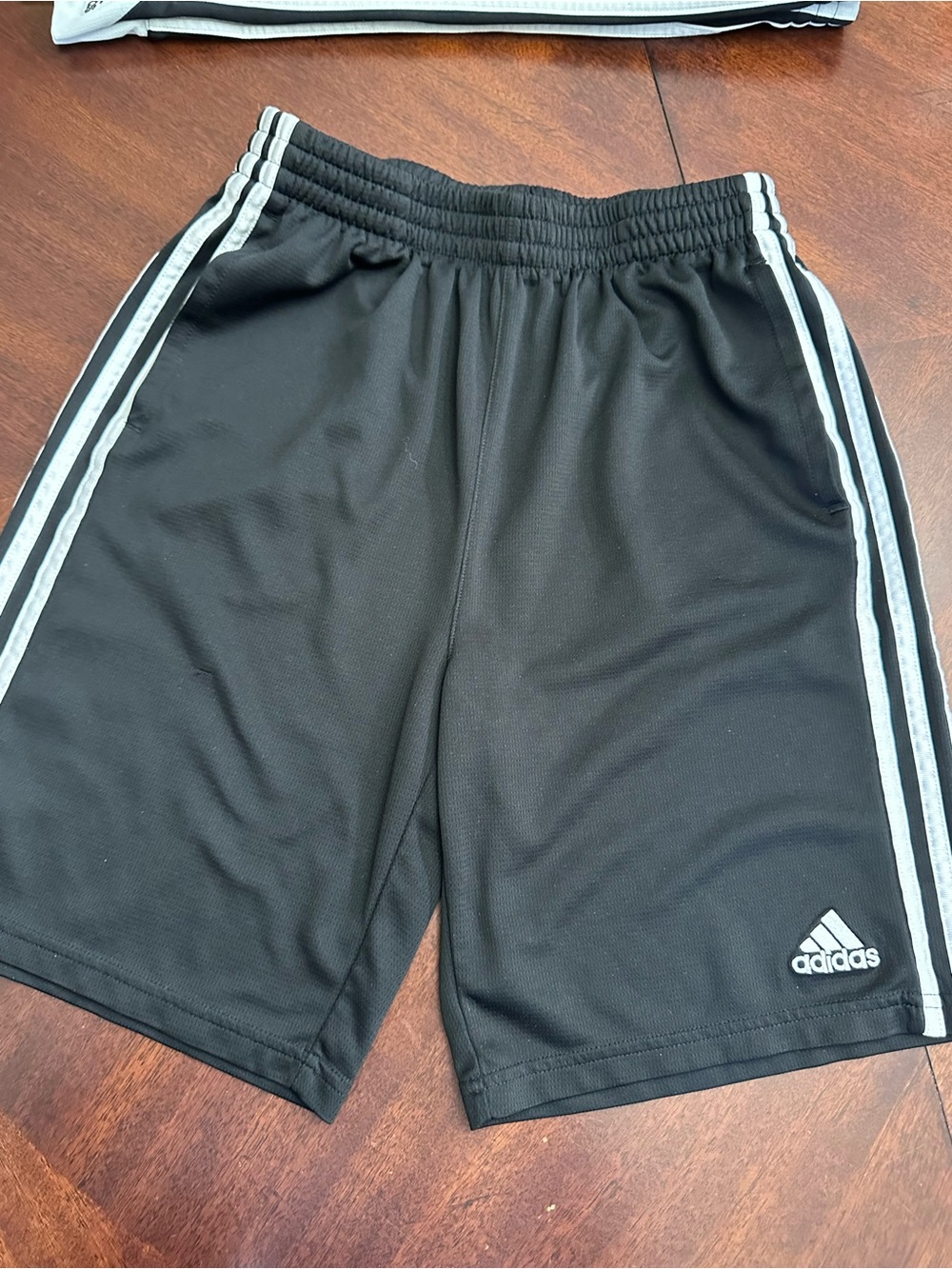 Shorts Bundle Adidas and Puma Active Side Striped Drawstring Pockets XL - Picture 8 of 9